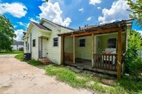 3319 Holman St photo'