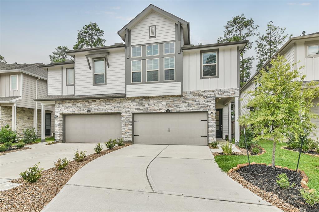 582 Dry Fork Ln in Conroe, TX - Building Photo