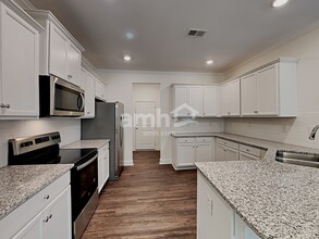 625 Woodall Rd in Stockbridge, GA - Building Photo - Building Photo