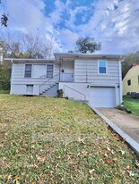 1633 29th St SW in Birmingham, AL - Building Photo