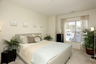 Sofi Danvers in Danvers, MA - Foto de edificio - Interior Photo