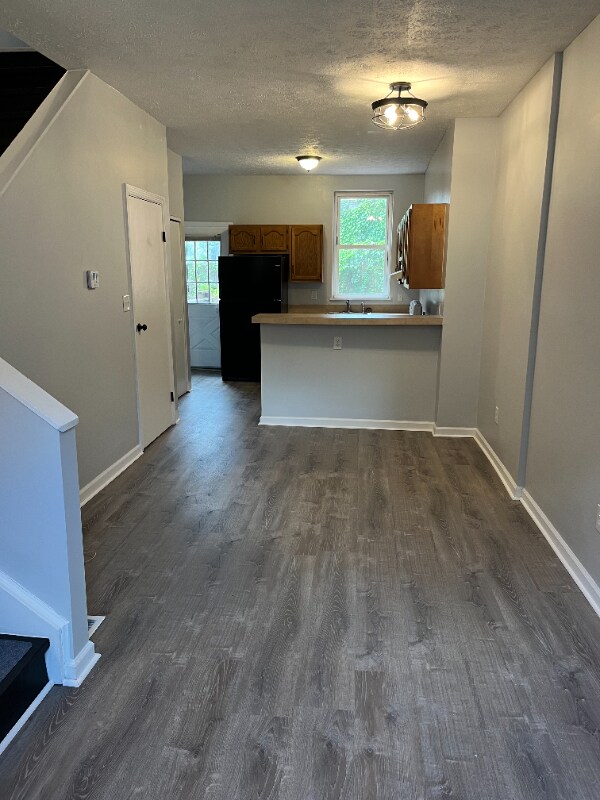 2027 Carey Wy in Pittsburgh, PA - Building Photo - Building Photo