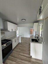 1854 De Ovan Ave in Stockton, CA - Building Photo - Building Photo