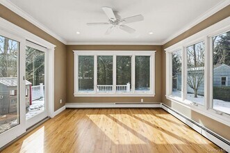 19 Howell Pl in Speonk, NY - Building Photo - Building Photo