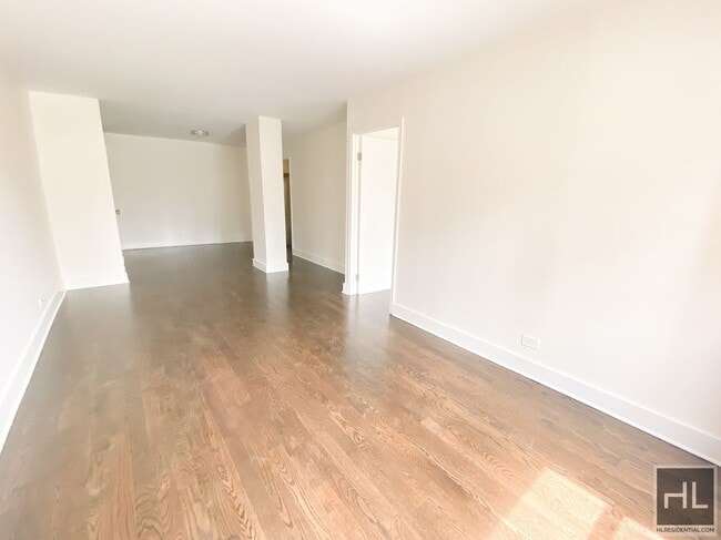 EAST 63 STREET, Unit 7F in New York, NY - Foto de edificio - Building Photo