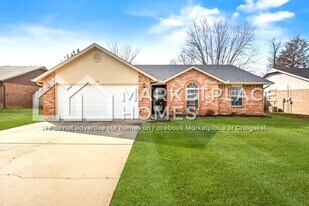 4455 Chaparral Ln in Fayetteville, AR - Building Photo