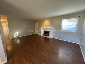 3512 Willow Springs Dr in Oklahoma City, OK - Building Photo - Building Photo