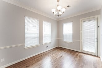 3215 Holly Thicket Dr in Houston, TX - Building Photo - Building Photo