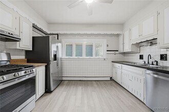 691 Columbus Pkwy in Buffalo, NY - Building Photo - Building Photo