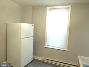 123 S Salford St in Philadelphia, PA - Building Photo - Building Photo
