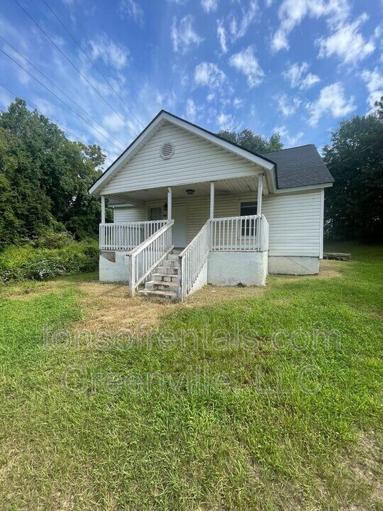 399 Judd St in Spartanburg, SC - Building Photo