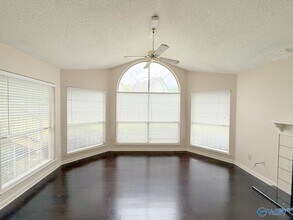 190 Waters Edge Ln in Madison, AL - Foto de edificio - Building Photo