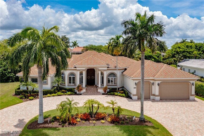 property at 601 S Barfield Dr