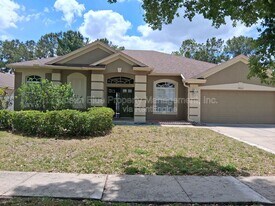 19022 Fern Meadow Loop in Lutz, FL - Building Photo
