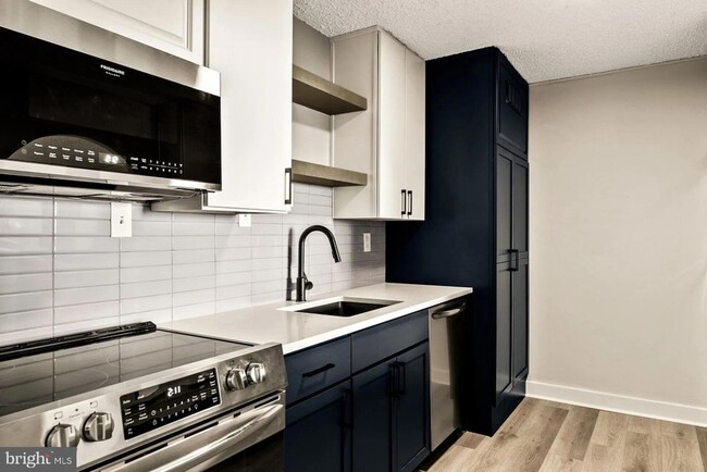 1500 Locust St, Unit 1B-3018 in Philadelphia, PA - Foto de edificio - Building Photo