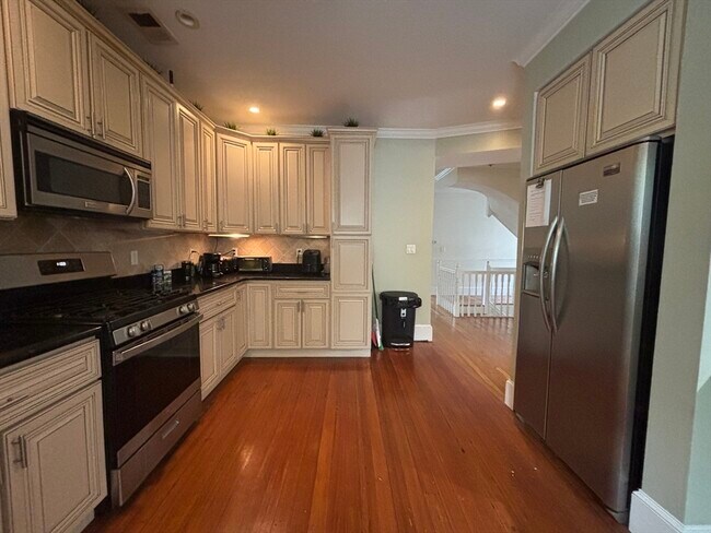 101 Sawyer Ave in Boston, MA - Building Photo - Building Photo