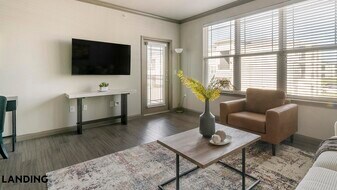 99 W Cedar Bayou Lynchburg Rd, Unit 12106 in Baytown, TX - Building Photo