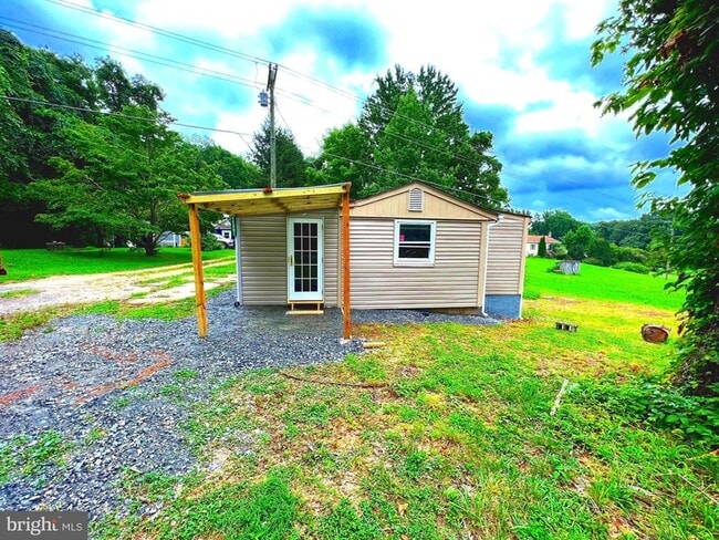 11291 Pine Hill Rd in King George, VA - Building Photo - Building Photo
