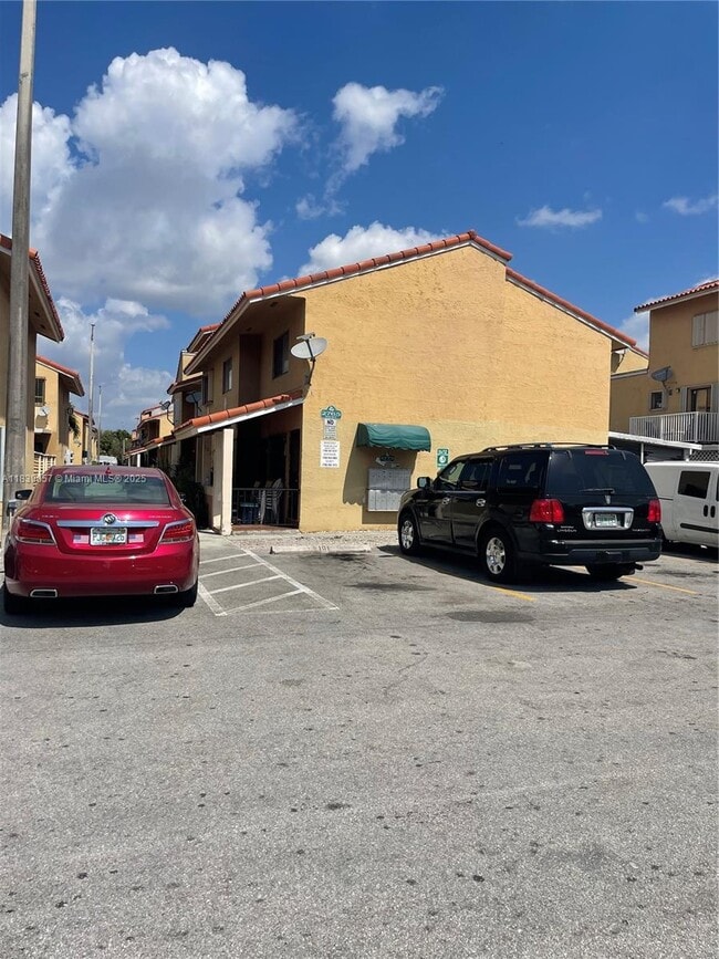 property at 2765 W 61st Pl