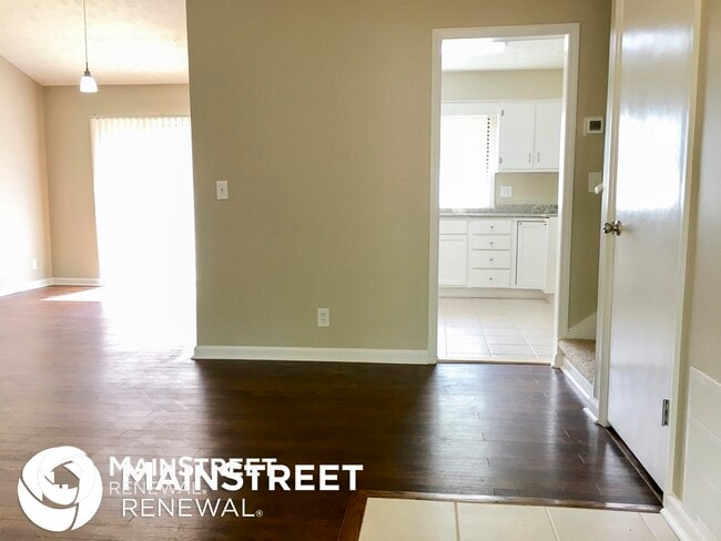 8918 Sterling Ridge Ln in Jonesboro, GA - Foto de edificio - Building Photo