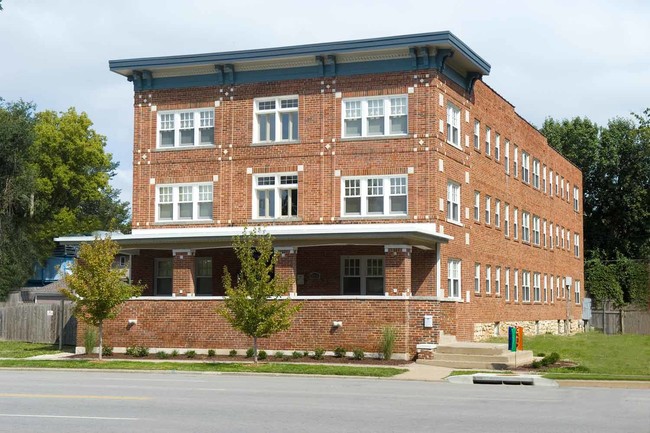 Gillham House in Kansas City, MO - Foto de edificio - Building Photo