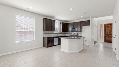 2940 Winding Trail in Schertz, TX - Building Photo - Building Photo