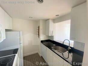 931 Massachusetts Ave, Unit #903 in Cambridge, MA - Building Photo - Building Photo