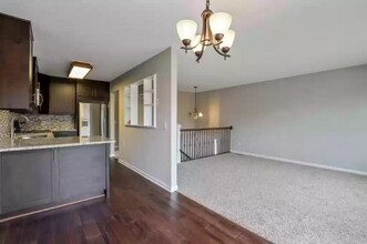 13645 86th Ave N in Maple Grove, MN - Building Photo - Building Photo