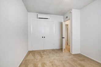 1047 2nd St in Santa Monica, CA - Building Photo - Building Photo