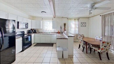 2635 Oregon Ave in North Charleston, SC - Building Photo - Building Photo