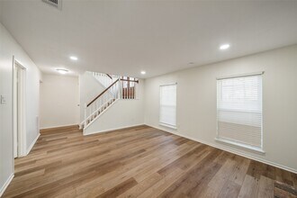 3018 Sycamore Springs Dr in Humble, TX - Building Photo - Building Photo