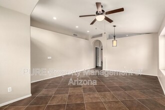 2701 E Anderson Dr in Phoenix, AZ - Building Photo - Building Photo