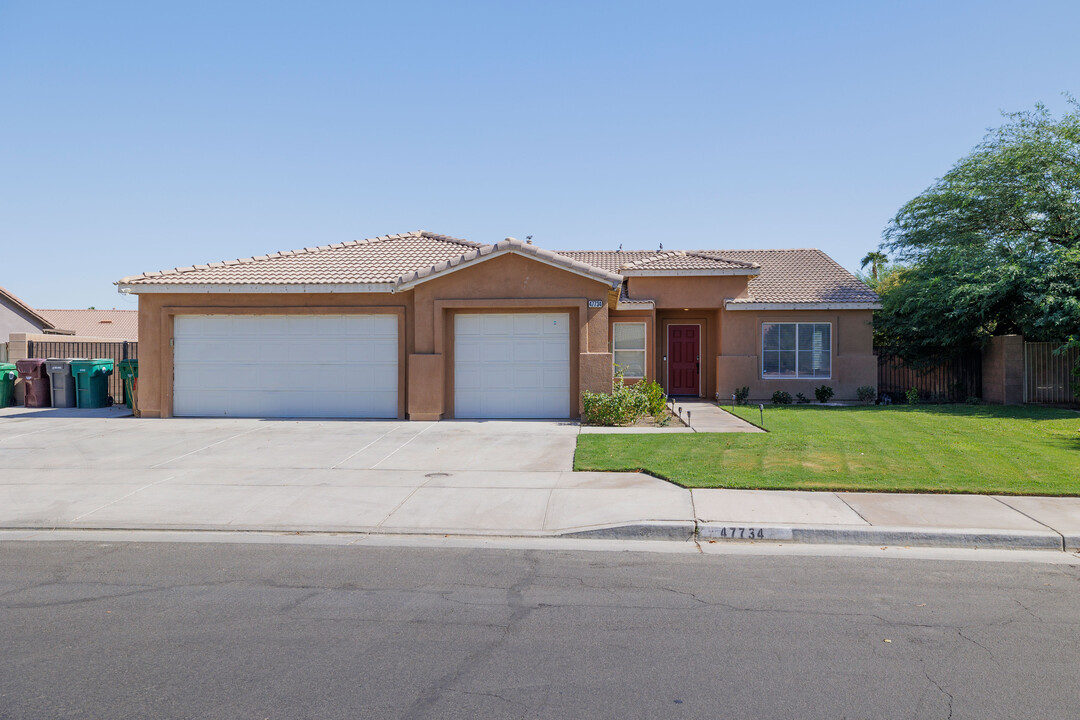 47734 Mirage Way in Indio, CA - Foto de edificio