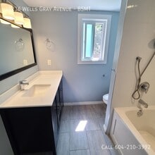 35236 Wells Gray Ave in Abbotsford, BC - Building Photo - Building Photo