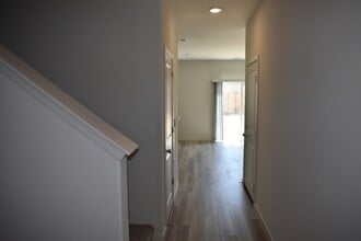 4624 Athena Dr in Merced, CA - Building Photo - Building Photo