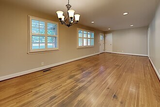 534 Whispering Hills Dr in Nashville, TN - Building Photo - Building Photo