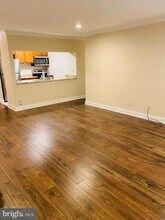 1833 The Woods II in Cherry Hill, NJ - Building Photo - Building Photo