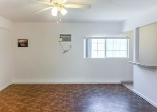 1816 Hillhurst Ave in Los Angeles, CA - Building Photo - Building Photo