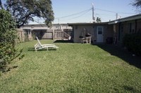 104 Gillespie Ln in Aransas Pass, TX - Foto de edificio - Other