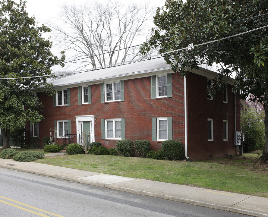 Cambridge Square in College Park, GA - Building Photo