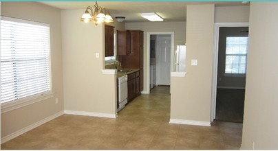 Teal Duplexes in College Station, TX - Building Photo - Interior Photo