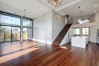 4412 Caswell Ave in Austin, TX - Building Photo - Building Photo