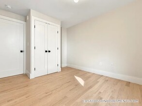 2 Hooten Ct in Boston, MA - Building Photo - Building Photo