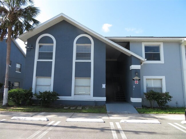 property at 4100 Pershing Pointe Pl