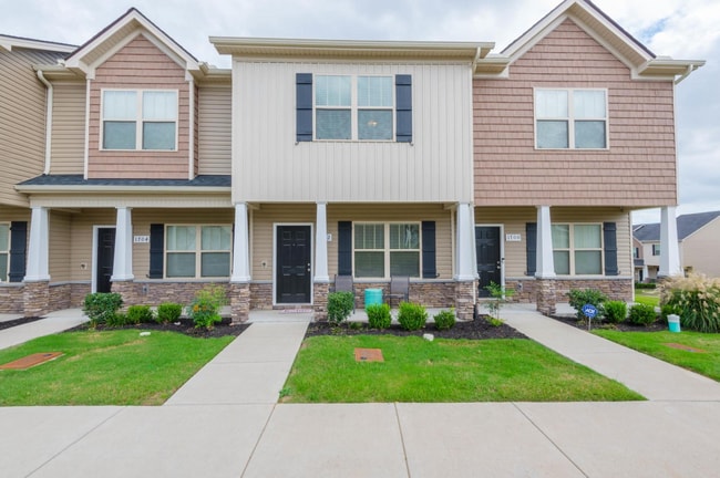 1700 Sprucedale Dr in Antioch, TN - Building Photo - Building Photo
