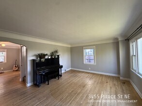 3455 Pierce St NE in Minneapolis, MN - Building Photo - Building Photo