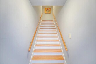 3261 US-3-Unit -1 in Thornton, NH - Building Photo - Building Photo