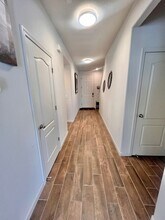 2047 Greenbriar Dr in Los Banos, CA - Building Photo - Building Photo