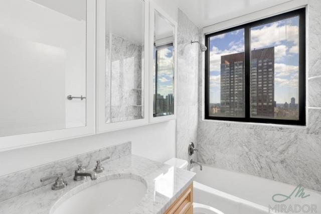 145 W 67th St in New York, NY - Building Photo - Building Photo