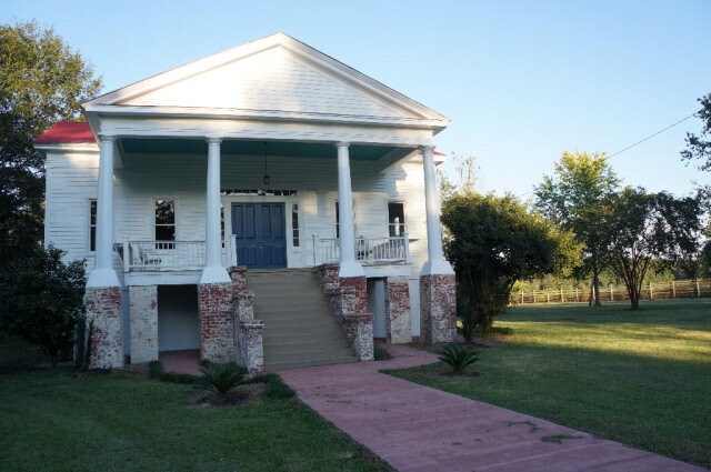 180 Mayes St in Mayesville, SC - Foto de edificio